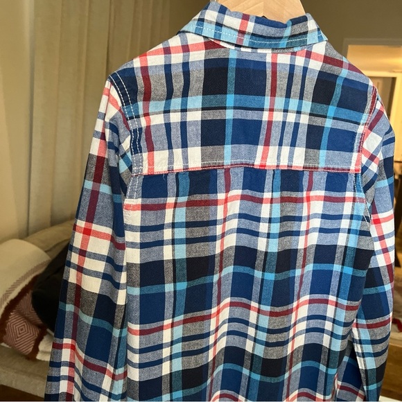 Oshkosh Boy’s Blue/white/red Plaid Longsleeve Button Up Size 12 - Picture 9 of 11